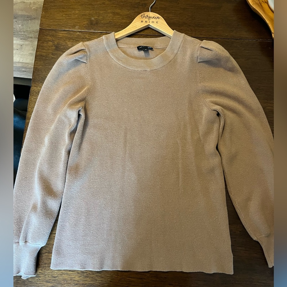 Women’s Tan Sweater